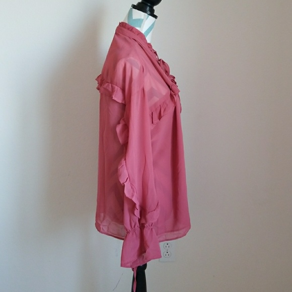 NWT Bleuh Cliel ruffle sleeve blouse - Picture 2 of 7